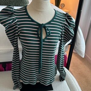 Anthropology porridge puff sleeve top. New with tag off.